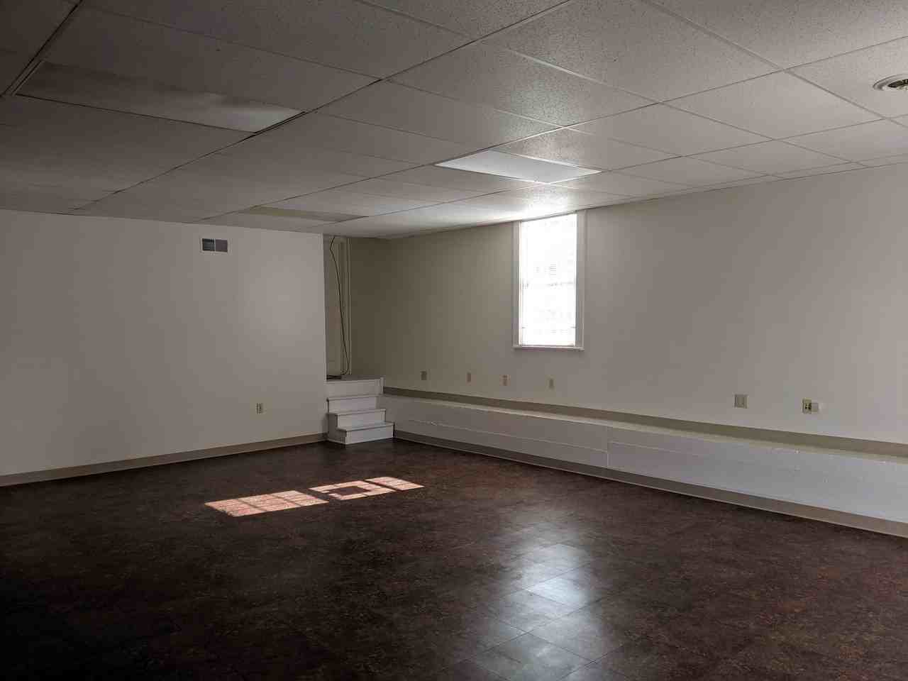 10 1st Ave - Photo 4 of 7