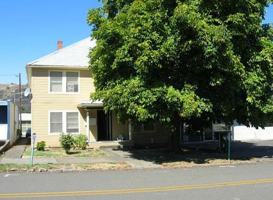 featured image of 860 Se Rose St