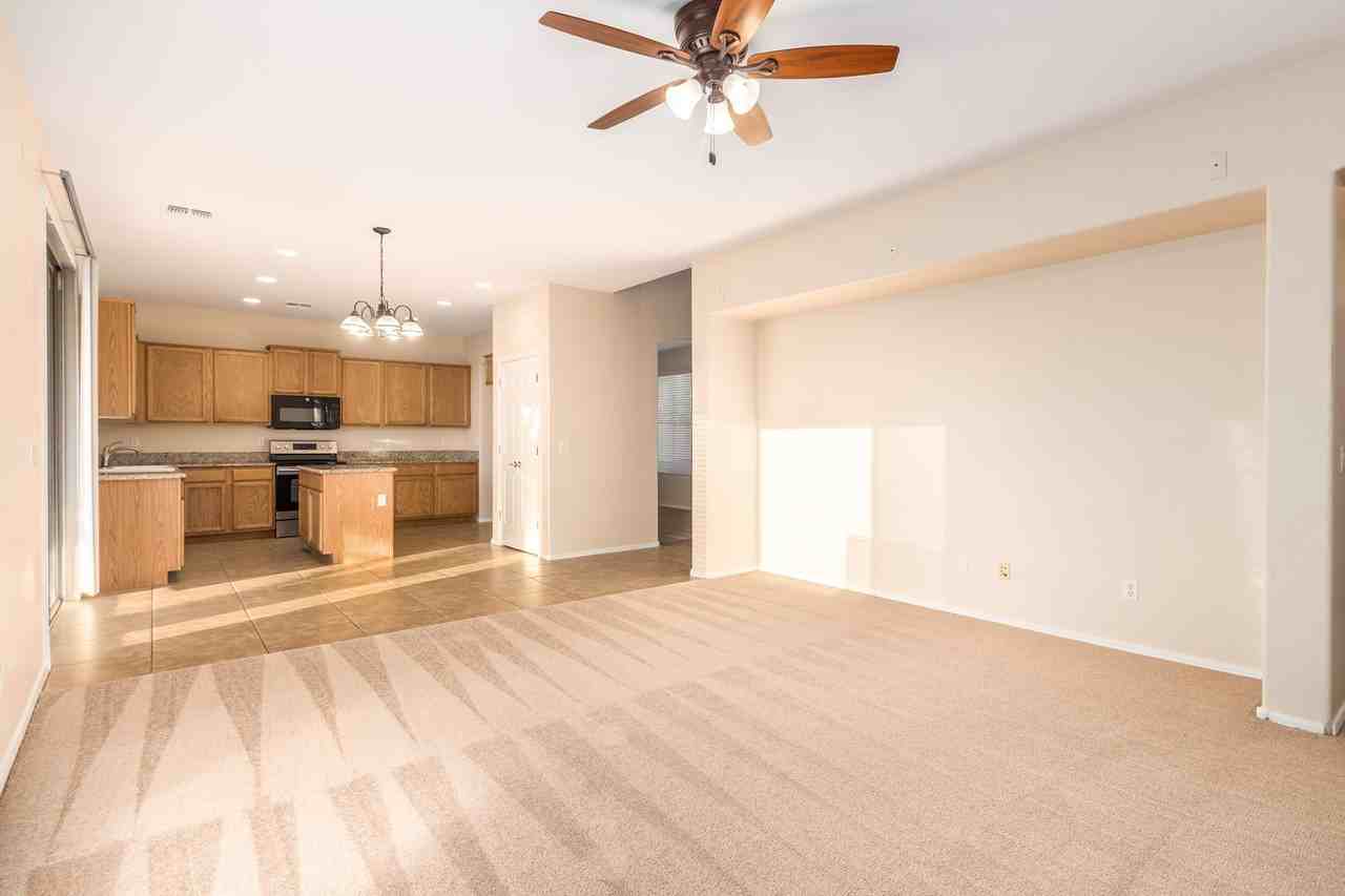 6820 S Birdie Way - Photo 4 of 41