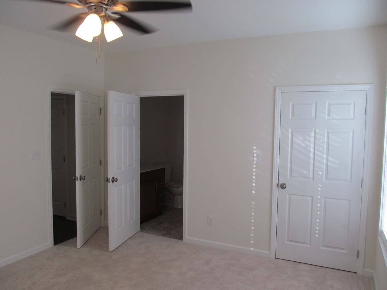 2606 Pennoak Way #D - Photo 7 of 13