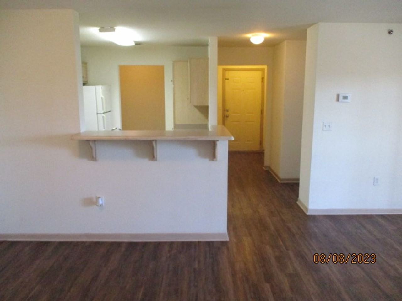 913 Westridge Dr #11 - Photo 2 of 27