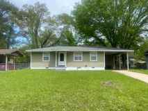 250 Winfield St - Photo 1 of 1