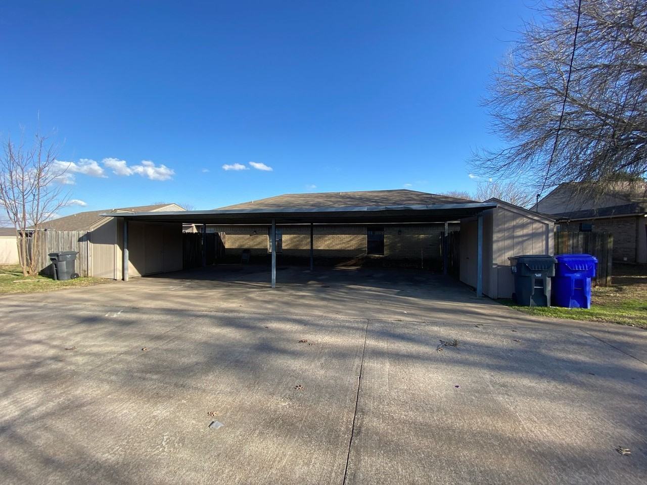 9221 Regal Dr - Photo 7 of 12