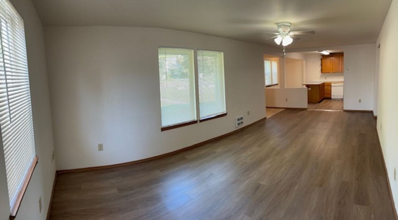 4711 N Lincoln St - Photo 5 of 21