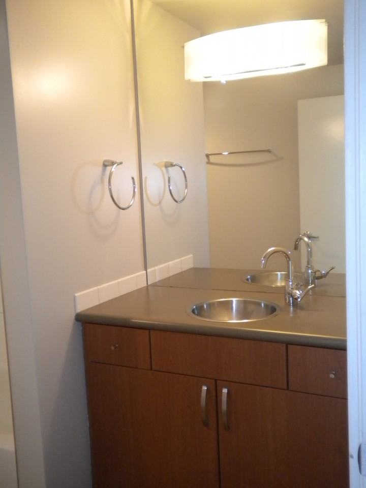 3401 Wallingford Ave N #206 - Photo 7 of 14