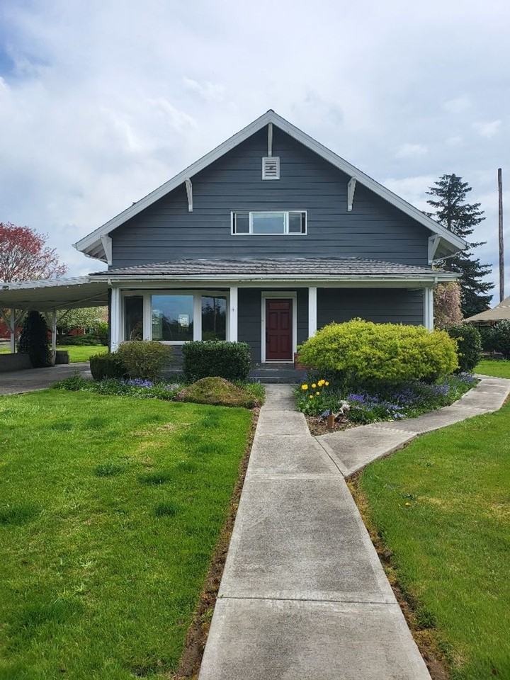 286 Layton Rd - Photo 2 of 39