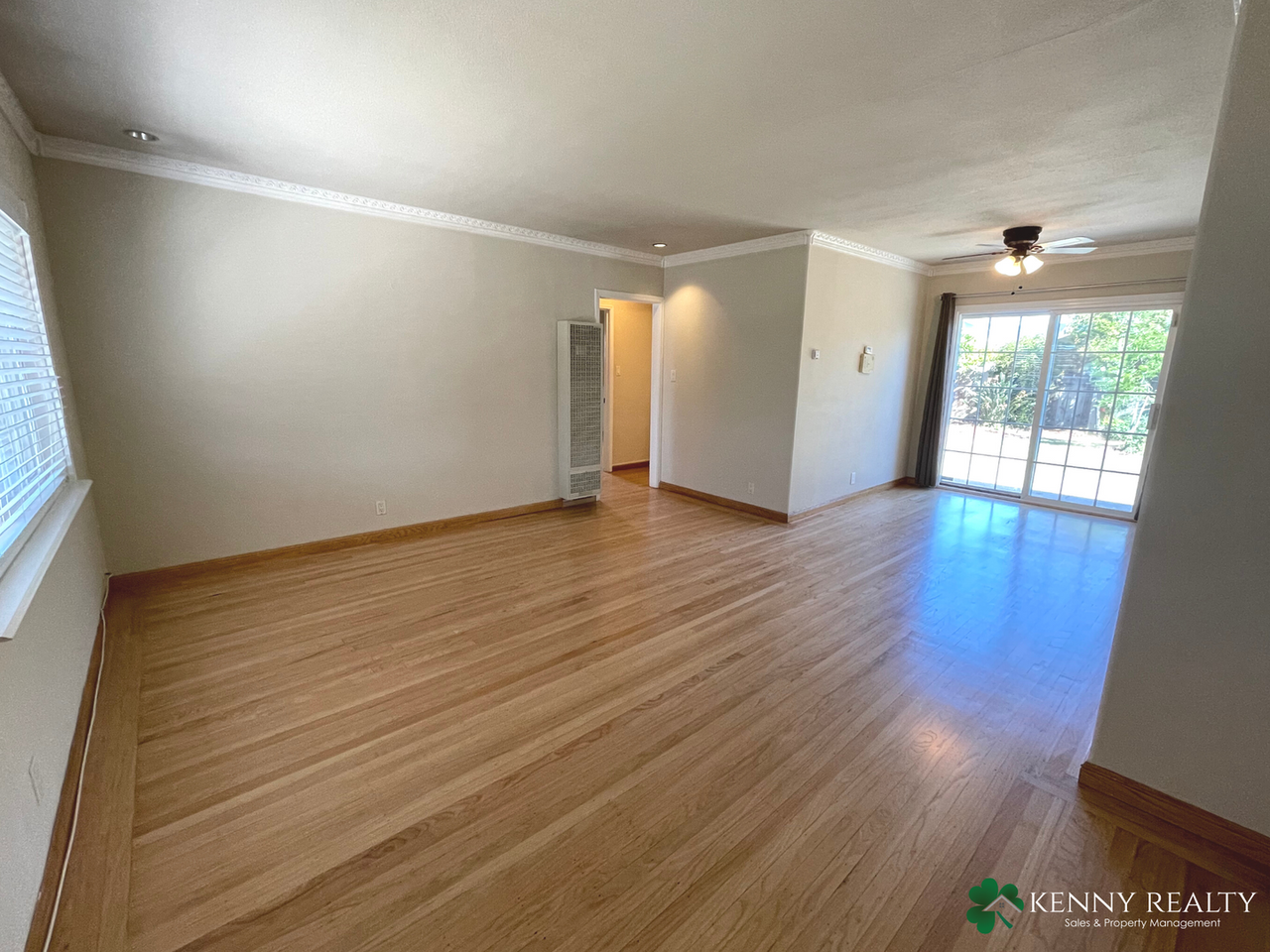 432 Custer Rd - Photo 3 of 27