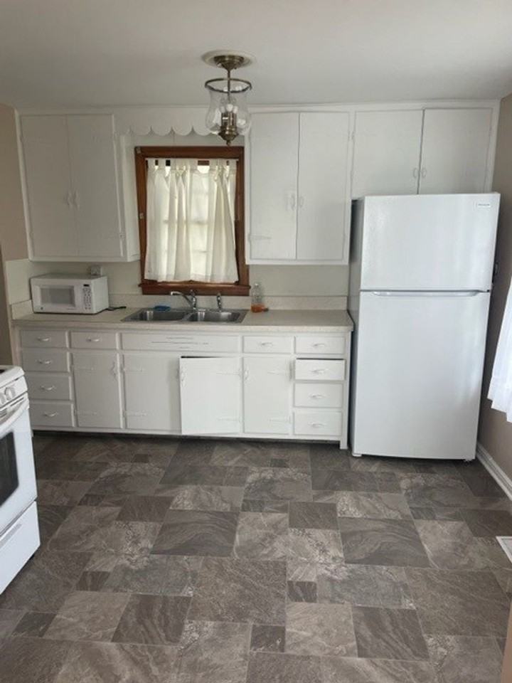 70 N 3rd St - Photo 4 of 9