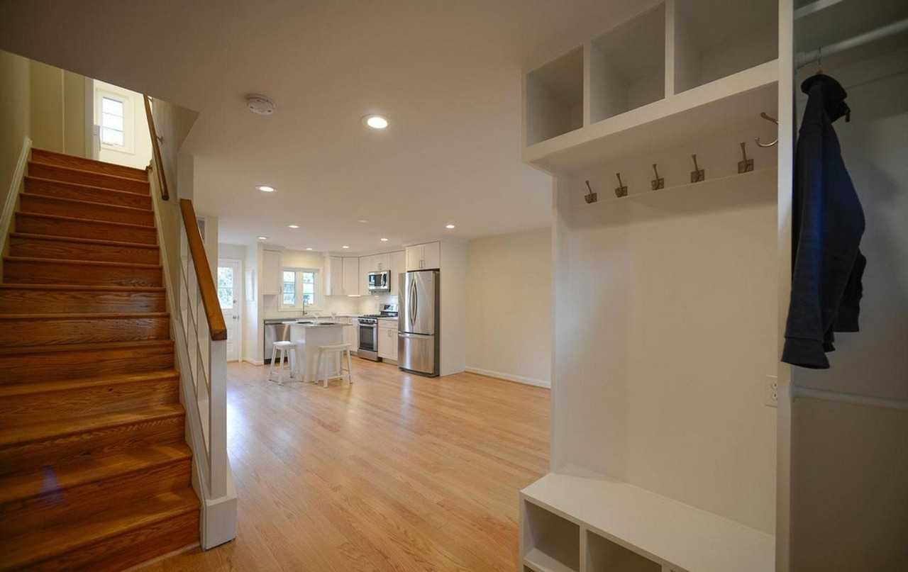 2503 Holman Ave - Photo 7 of 15