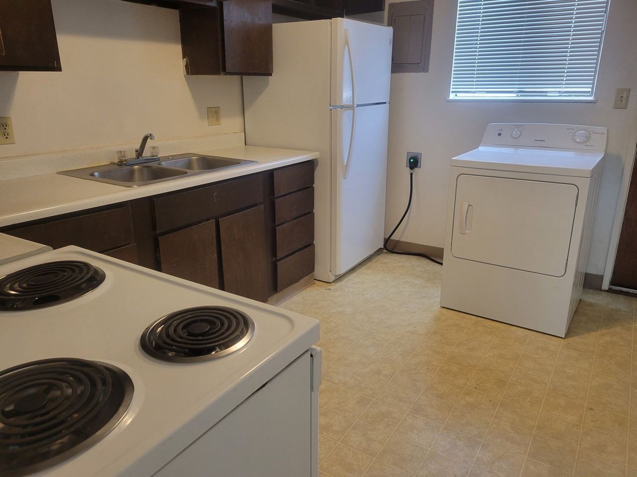 S. East and Court St Properties - Photo 4 of 9