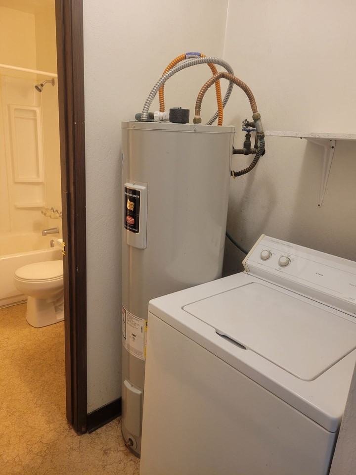 S. East and Court St Properties - Photo 6 of 9