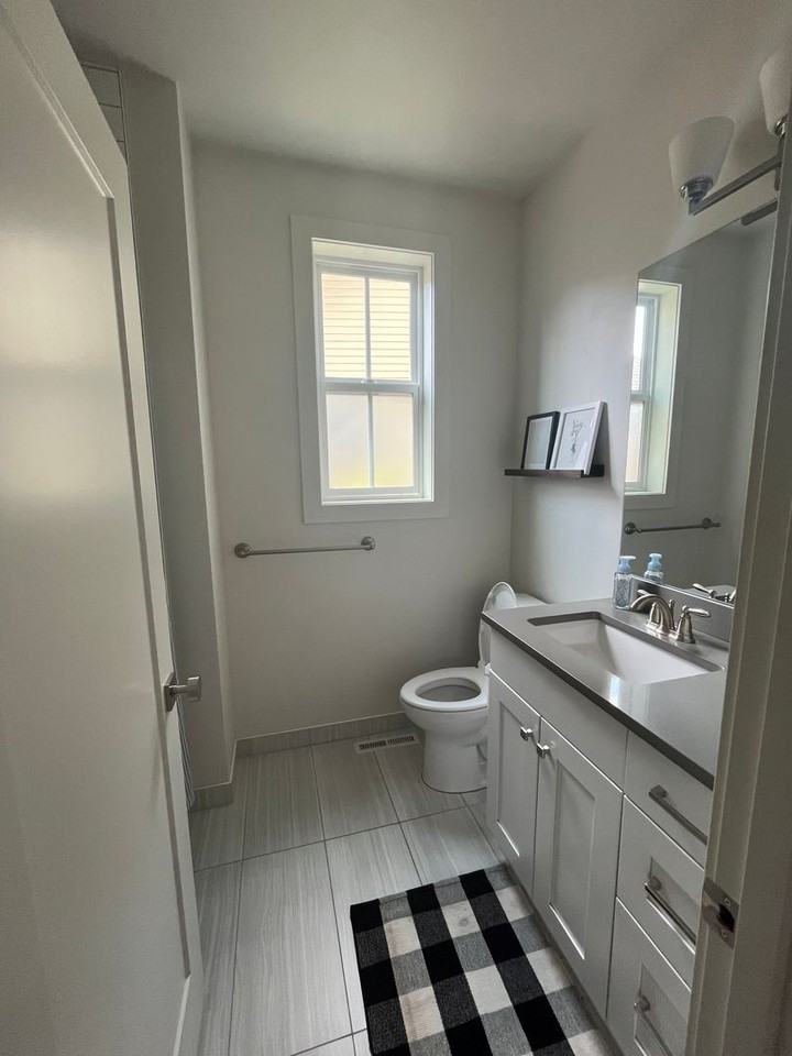 2765 Nw High Lakes Loop - Photo 3 of 34