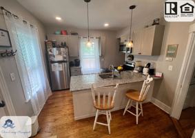 featured image of 37 Circuit Ave E