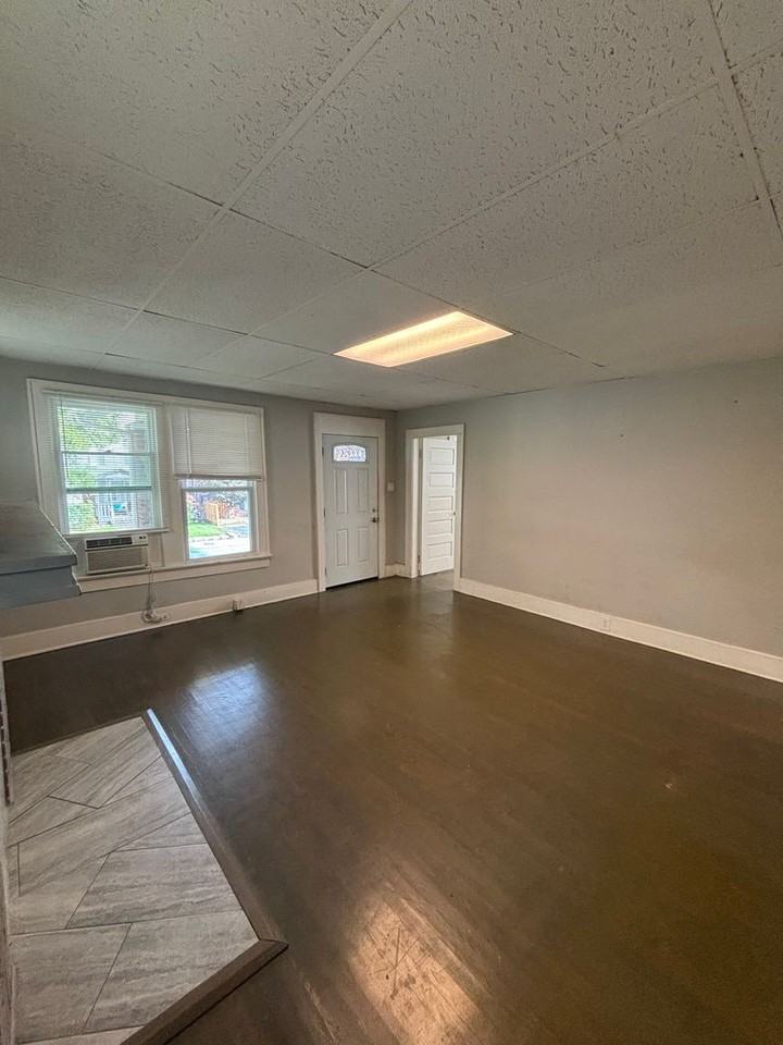 1512 Highland Ave - Photo 3 of 13