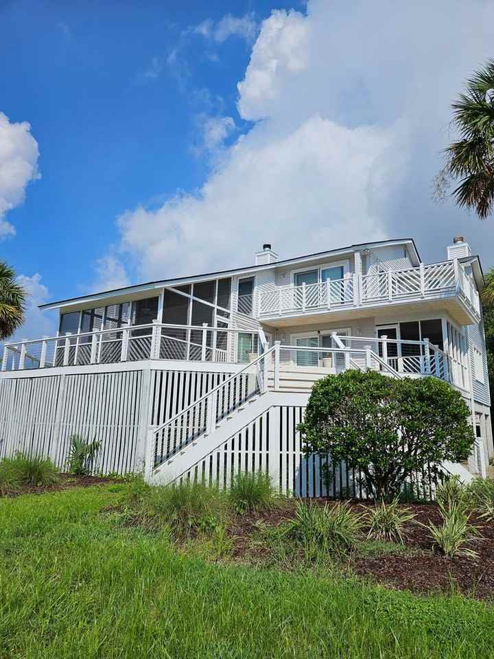 3110 Ion Ave - Photo 2 of 50