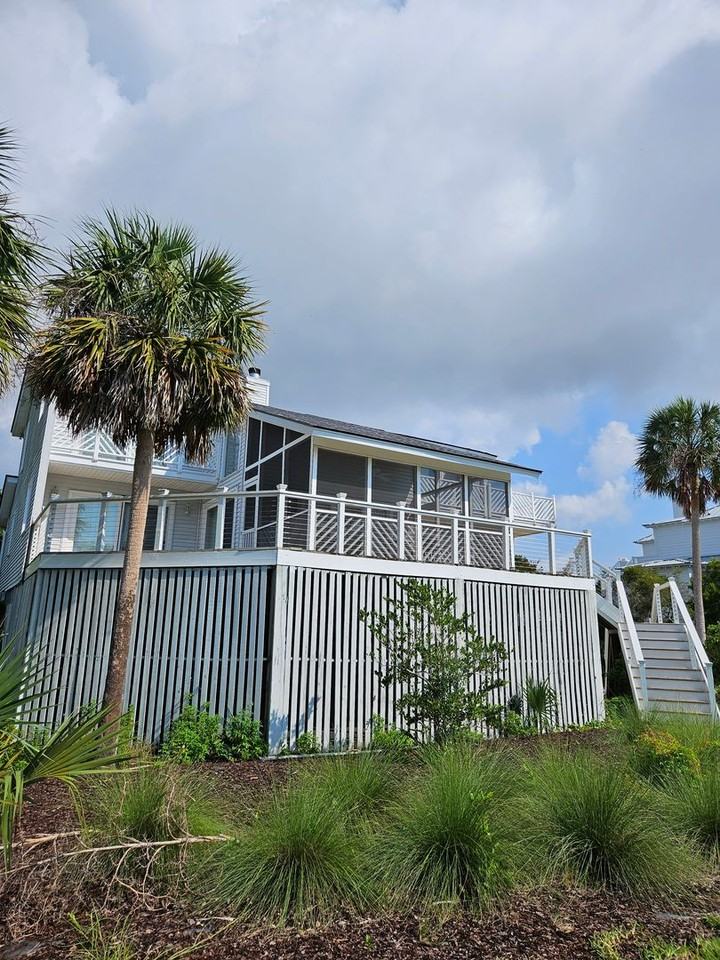 3110 Ion Ave - Photo 3 of 50