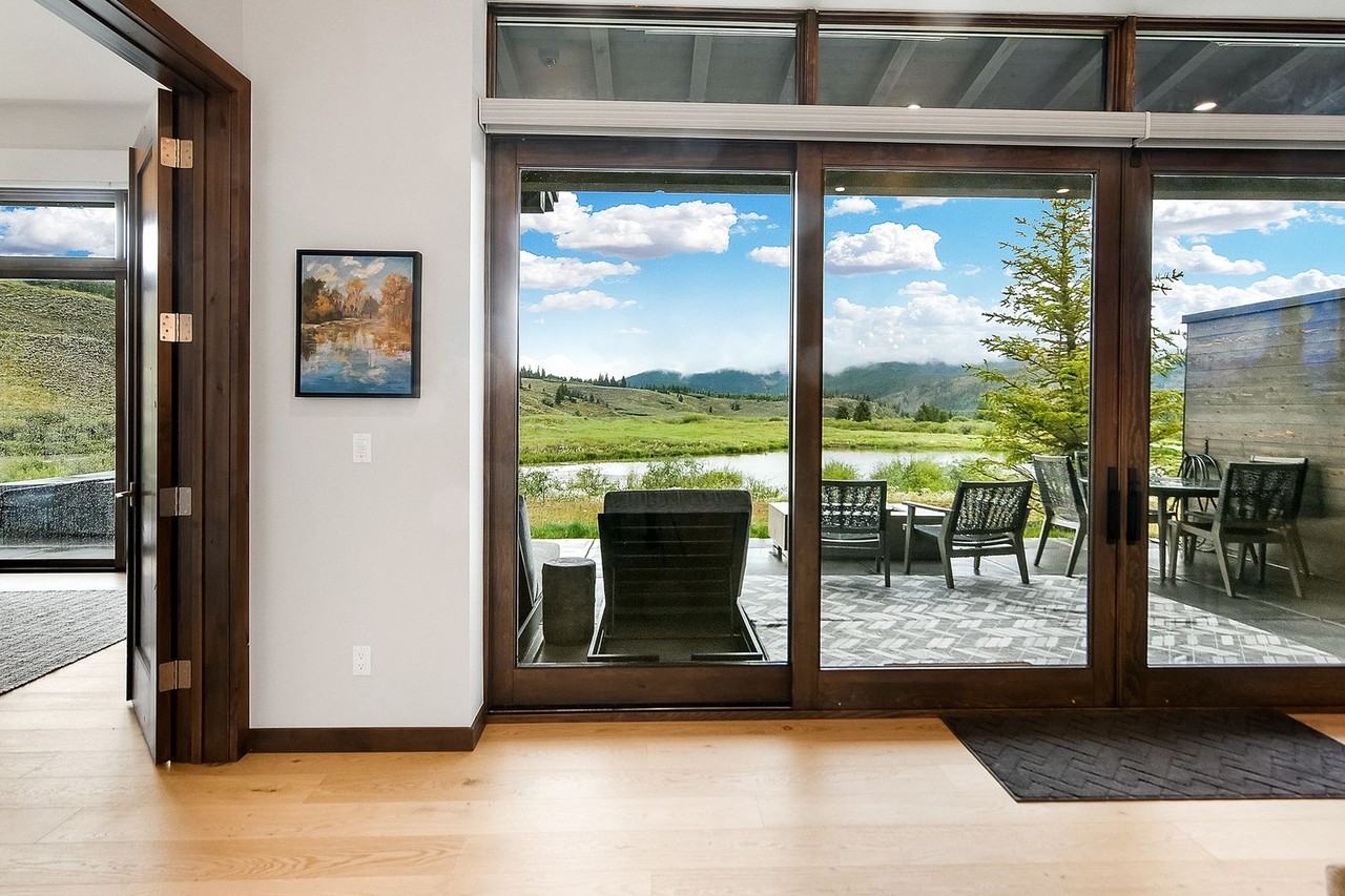 140 Monitor Dr - Photo 5 of 50