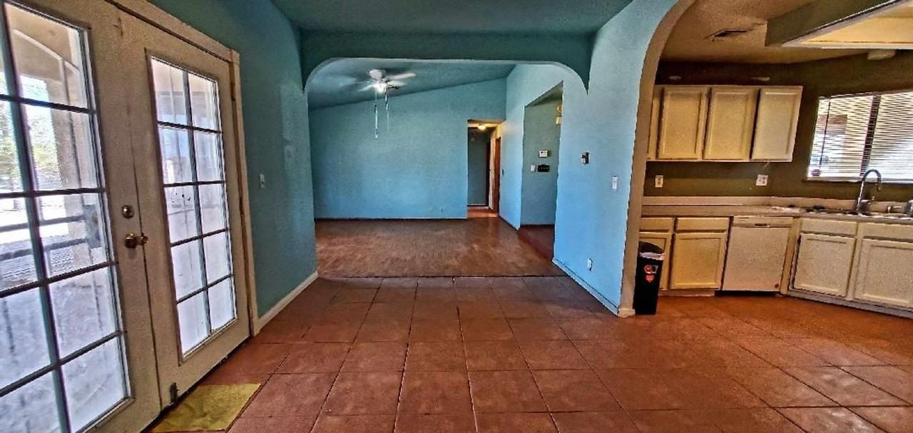 5441 Chia Ave - Photo 3 of 19