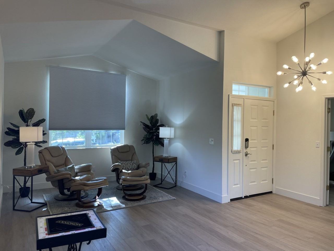 4451 Lynnfield Way - Photo 3 of 20