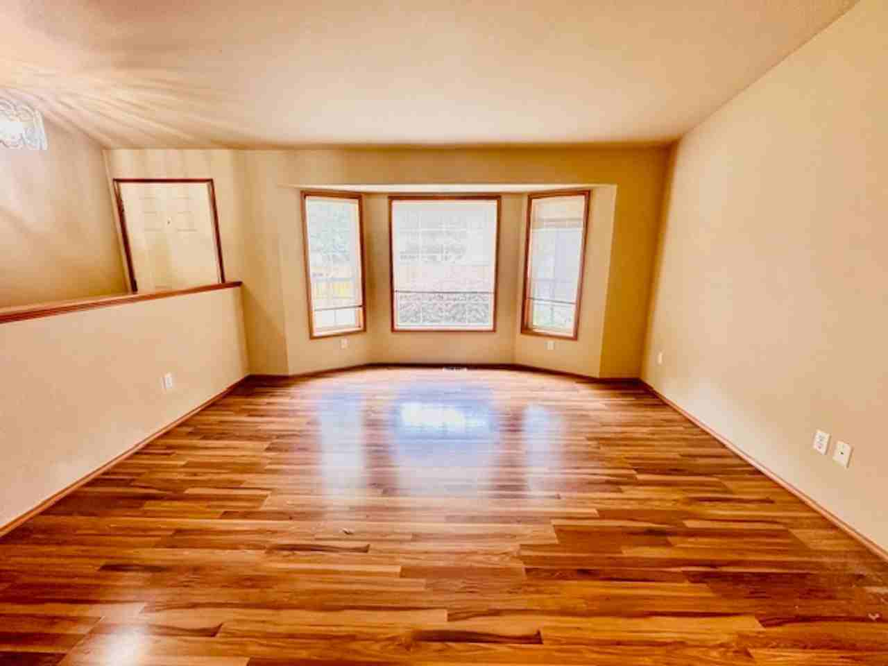 6909 Beverly Ln - Photo 3 of 24