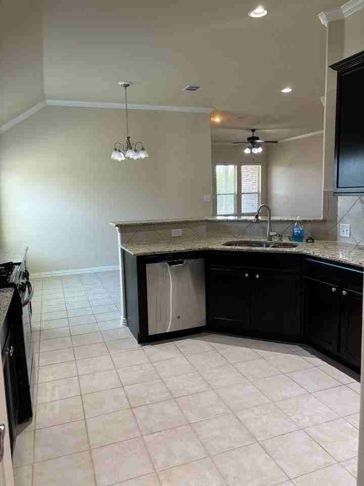 801 Salida Rd - Photo 7 of 23