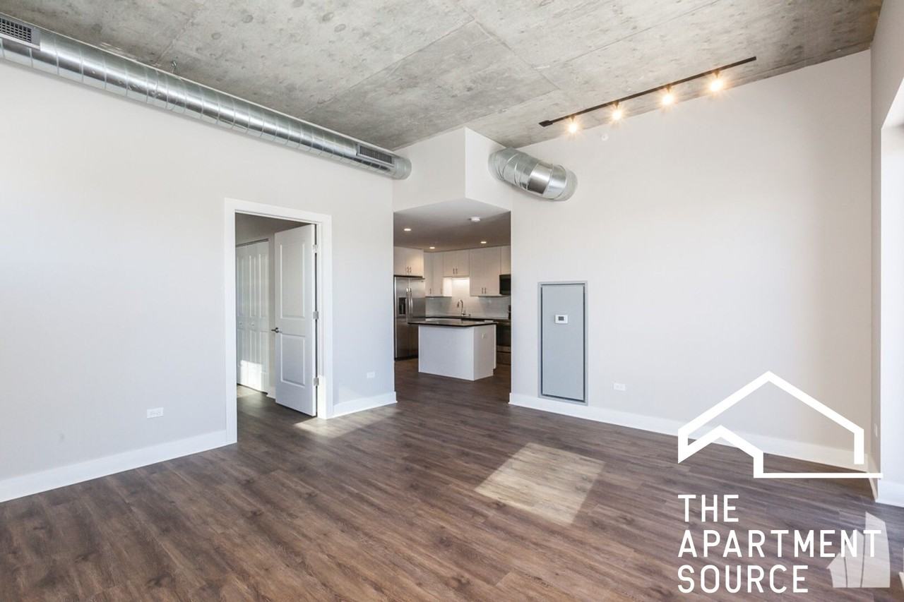 3833 N Broadway St #301 - Photo 2 of 13