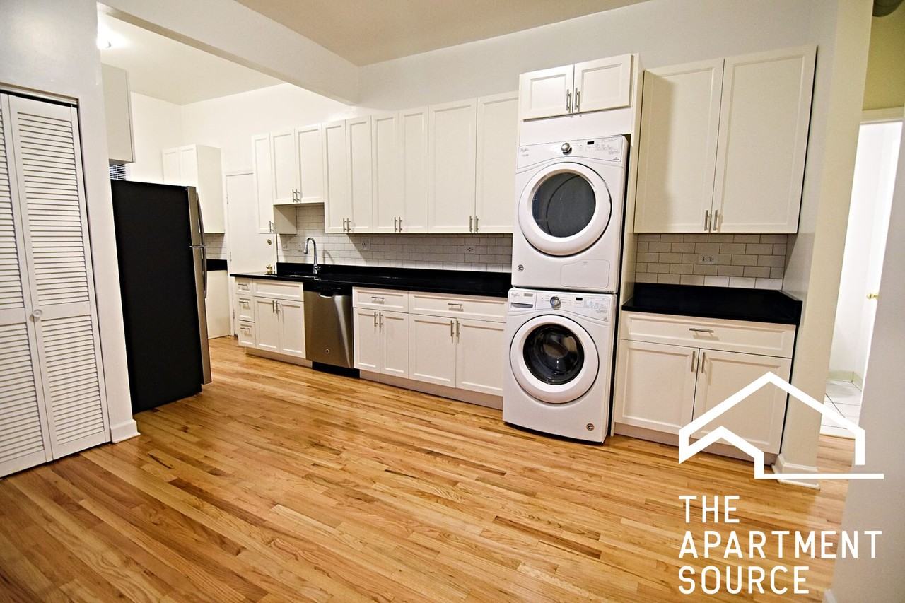 3805 W Belmont Ave #3 - Photo 5 of 15