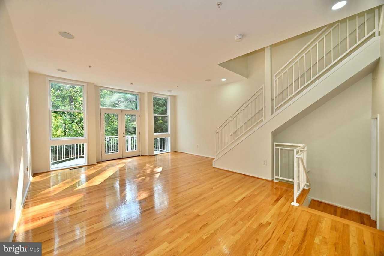 2024 N Westmoreland St - Photo 2 of 25