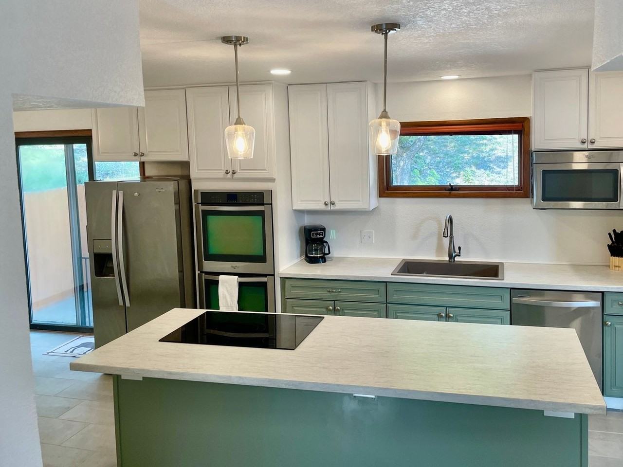 327 Whispering Pines Dr - Photo 2 of 17