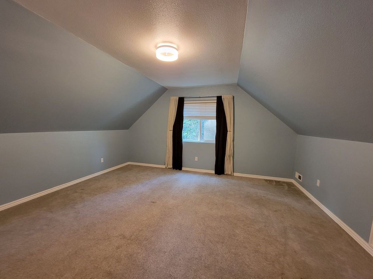 854 Mystery Ln - Photo 2 of 26