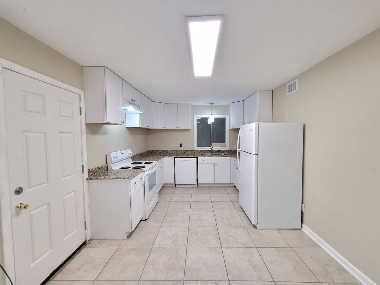 5442 Thornhill Road - Photo 5 of 19