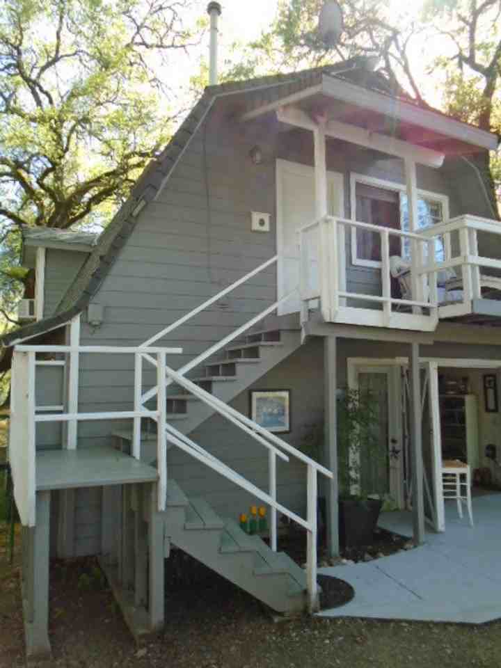 6060 Virginiatown Rd #1 - Photo 2 of 21