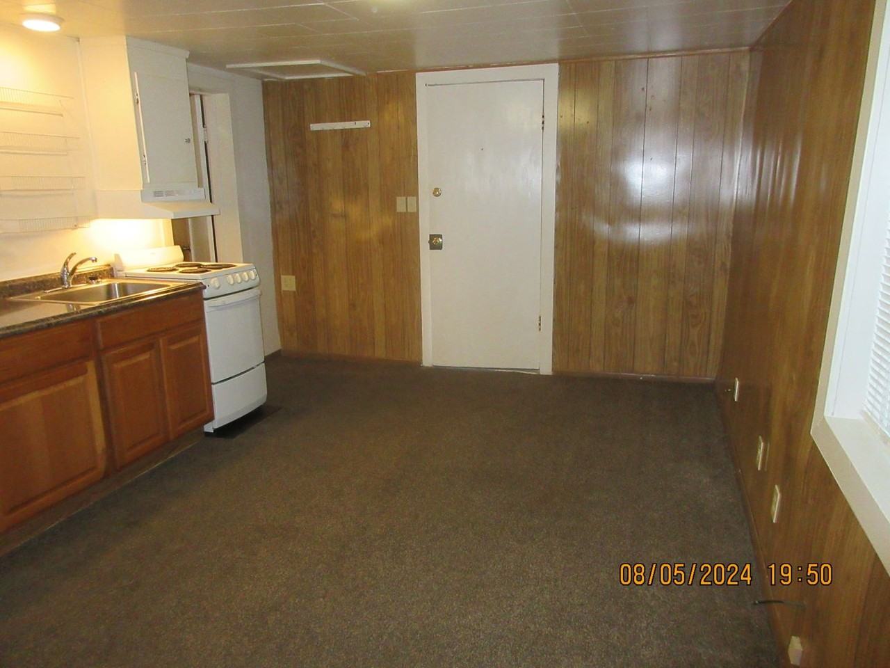 1977 Beach Ave Ne - Photo 3 of 8