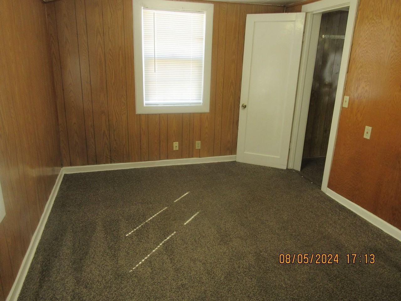 1977 Beach Ave Ne - Photo 7 of 8