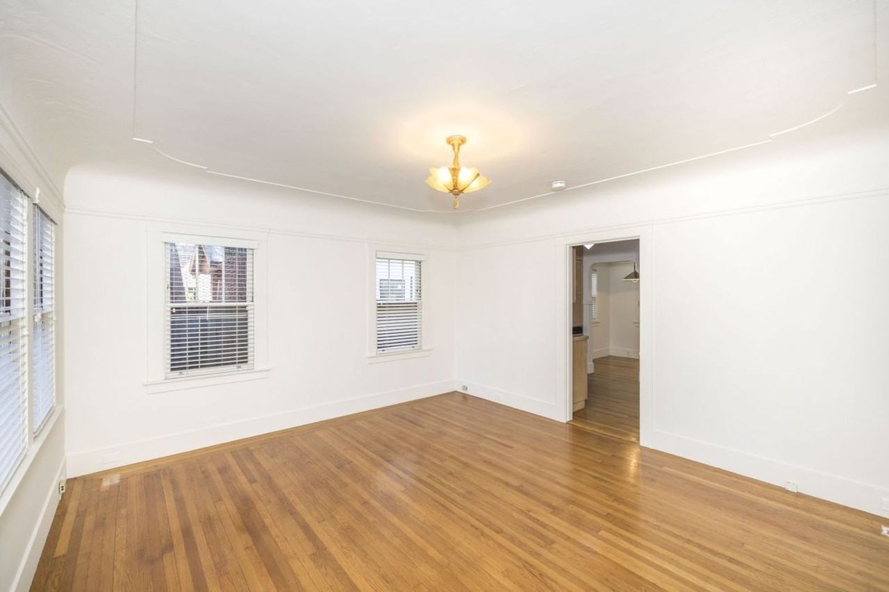 1212 Middlefield Rd - Photo 2 of 17