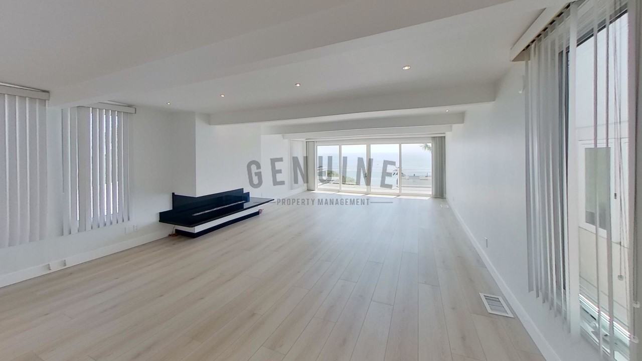 32041 Virginia Way - Photo 4 of 43