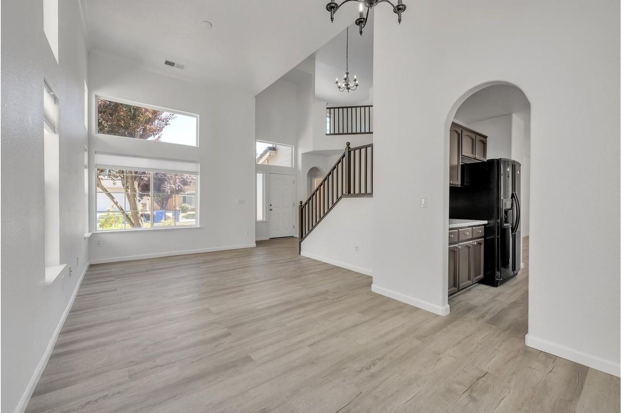 153 Gilded Rock Cir - Photo 7 of 29