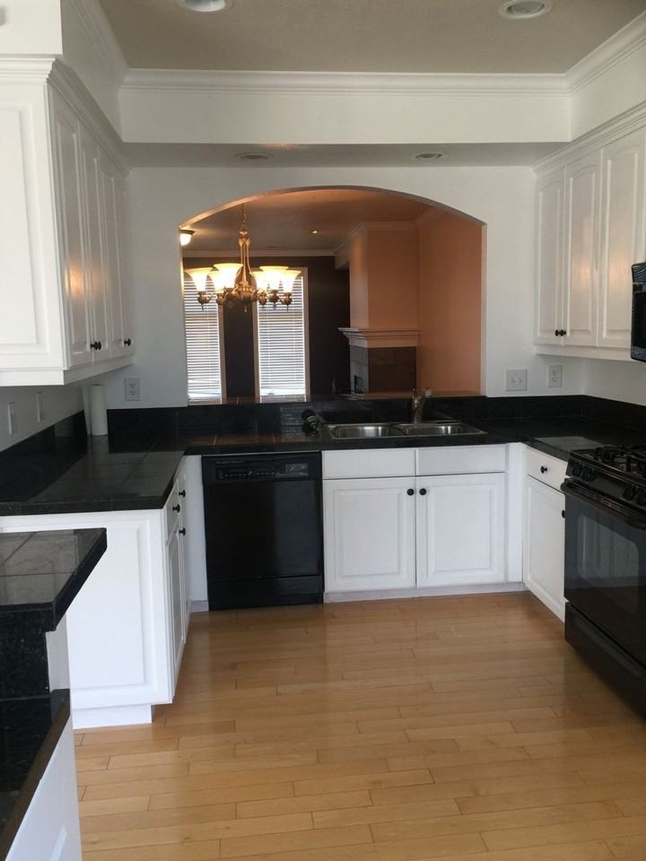 5123 N River Park Way - Photo 2 of 12