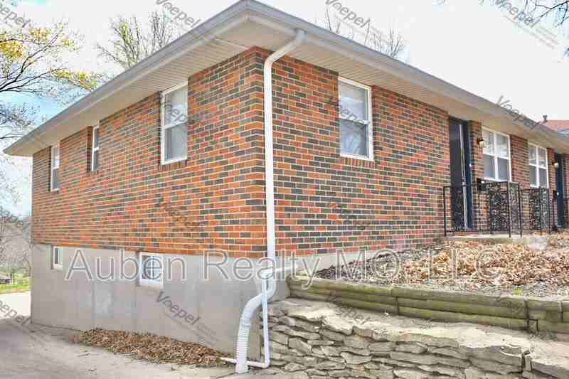 107 S Oak Ridge Ter - Photo 3 of 12