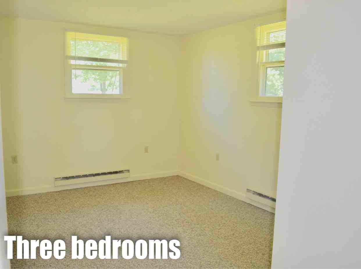 21525 Heather Acres Dr #12B - Photo 3 of 10