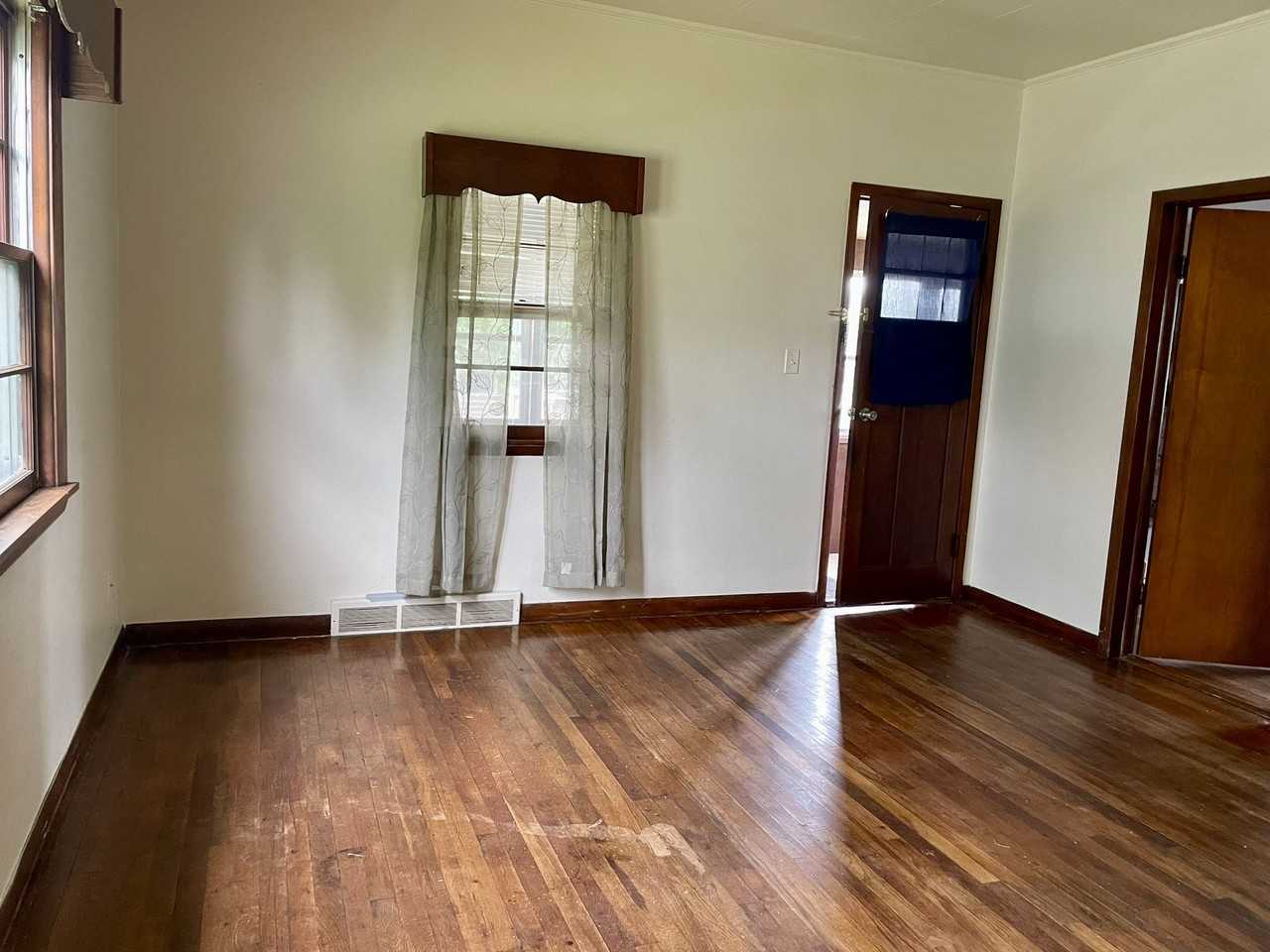 808 S 9th Ave #9thAVE - Photo 2 of 11