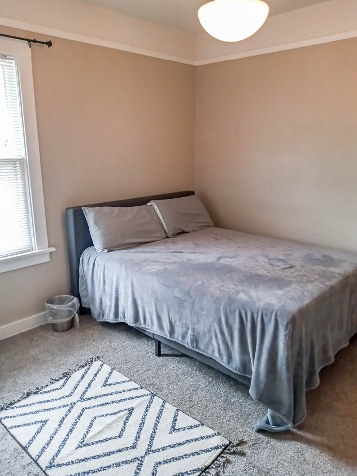 29 Burlington Ave - Photo 6 of 35