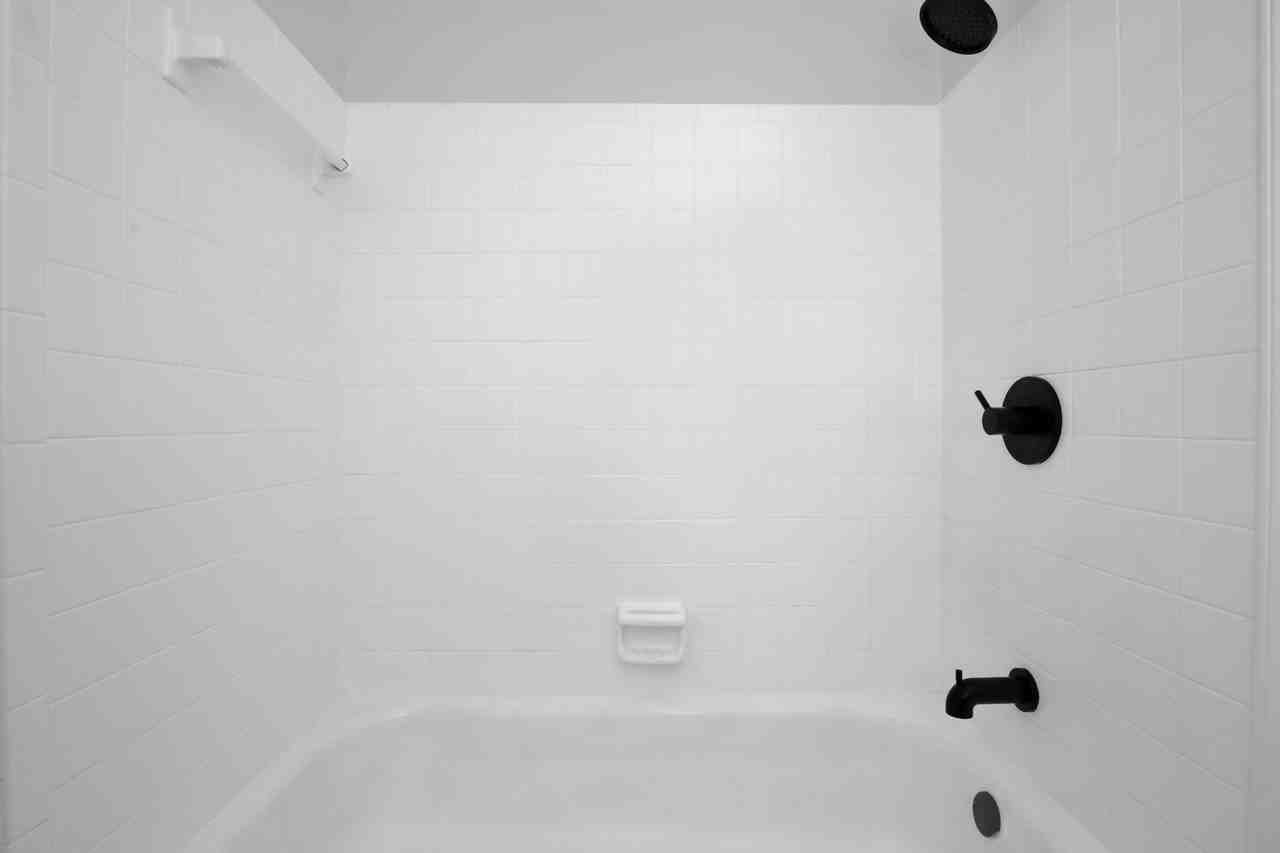 914 Fiske Dr - Photo 3 of 9