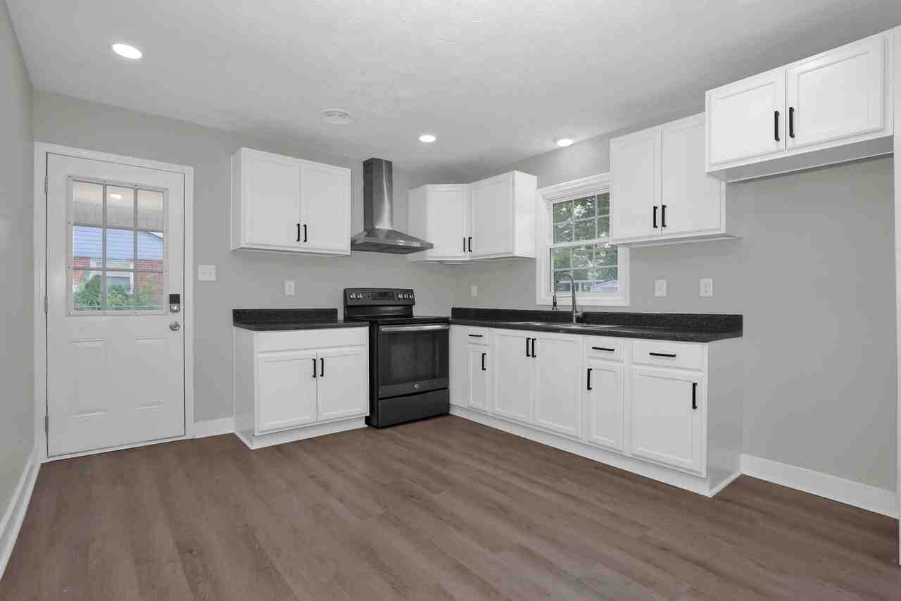 914 Fiske Dr - Photo 6 of 9