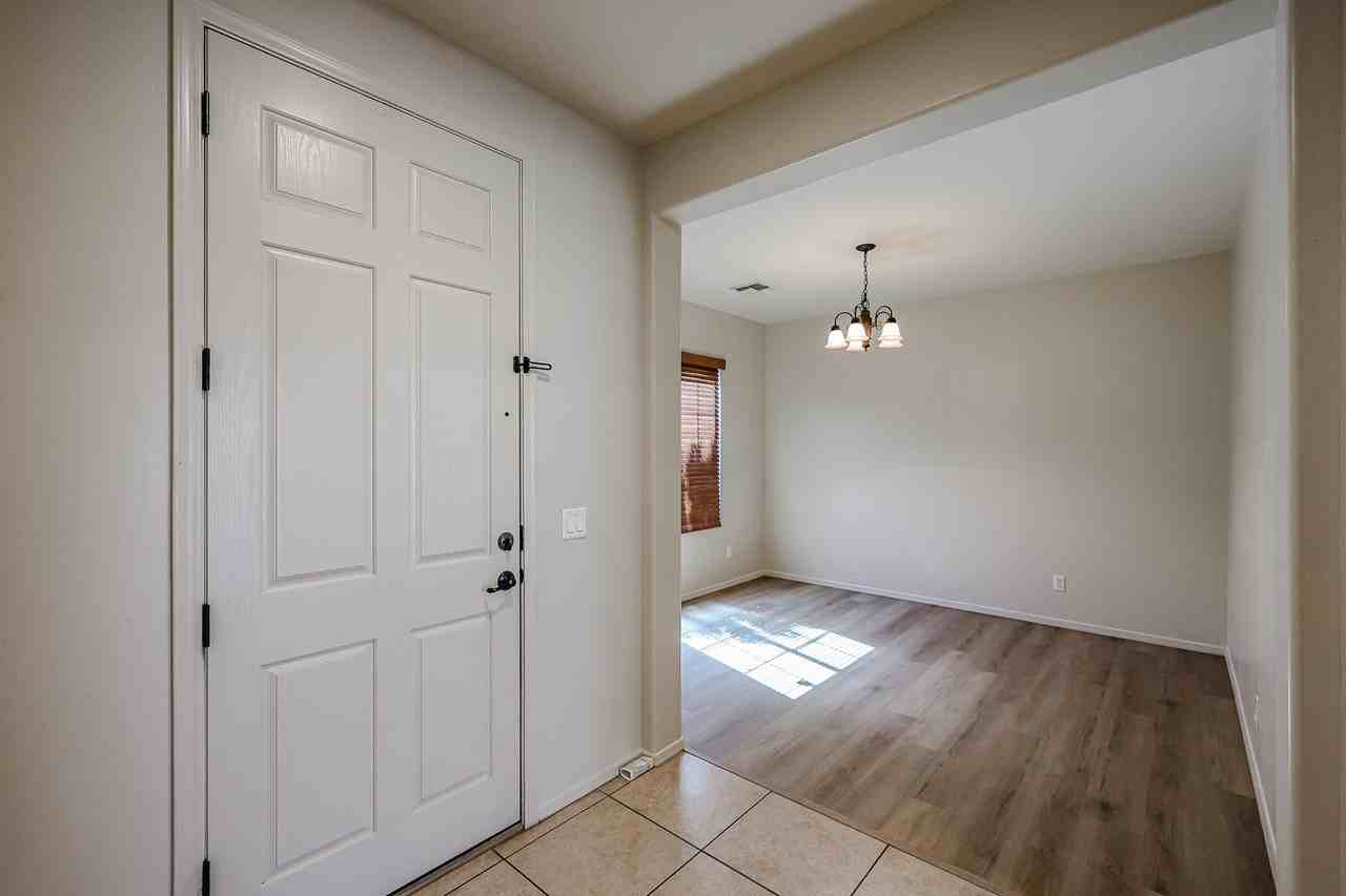 3410 S Sunland Dr - Photo 6 of 50