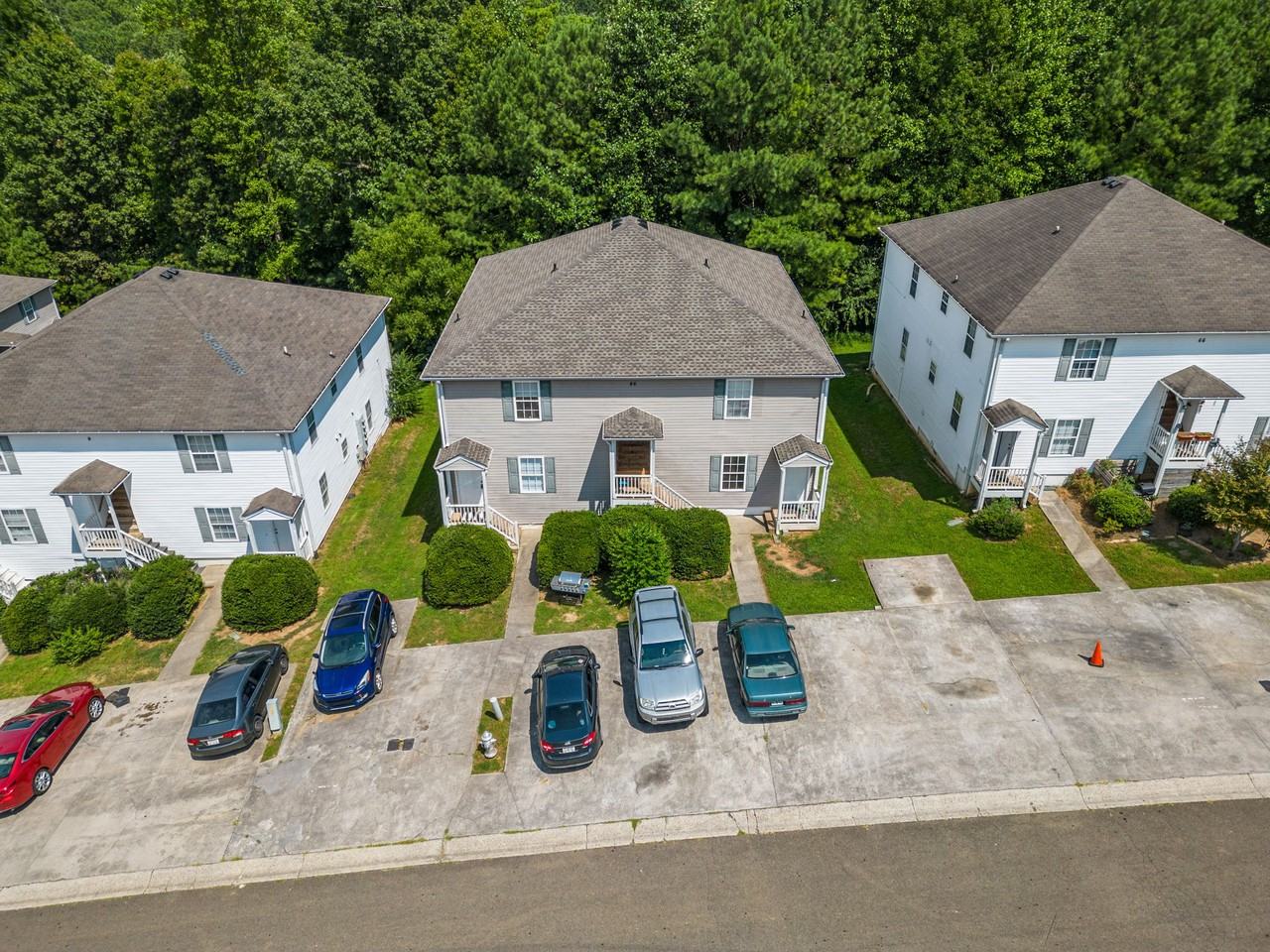 86 Hanna Dr - Photo 2 of 23