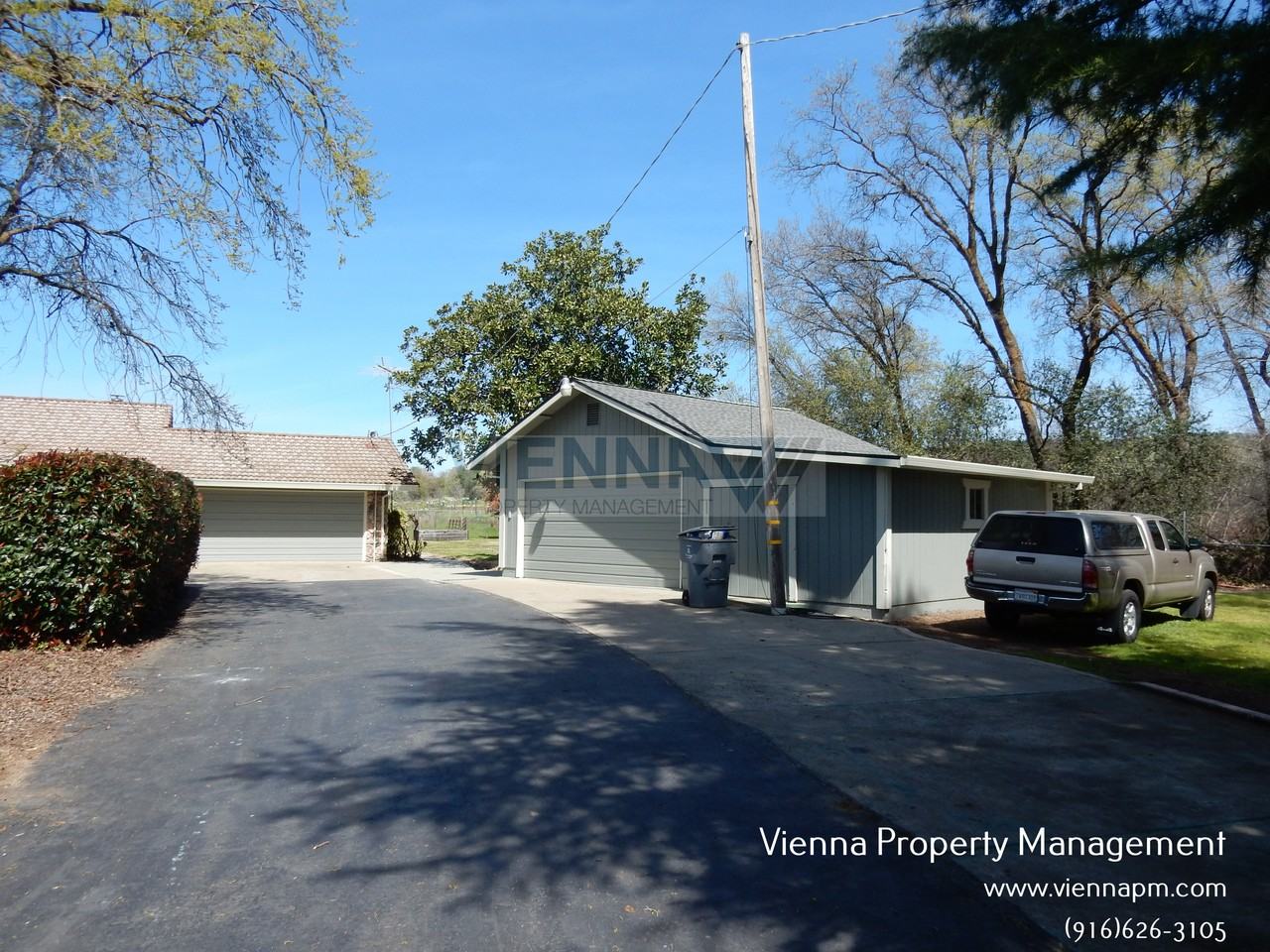 1075 Big Ben Rd - Photo 3 of 31
