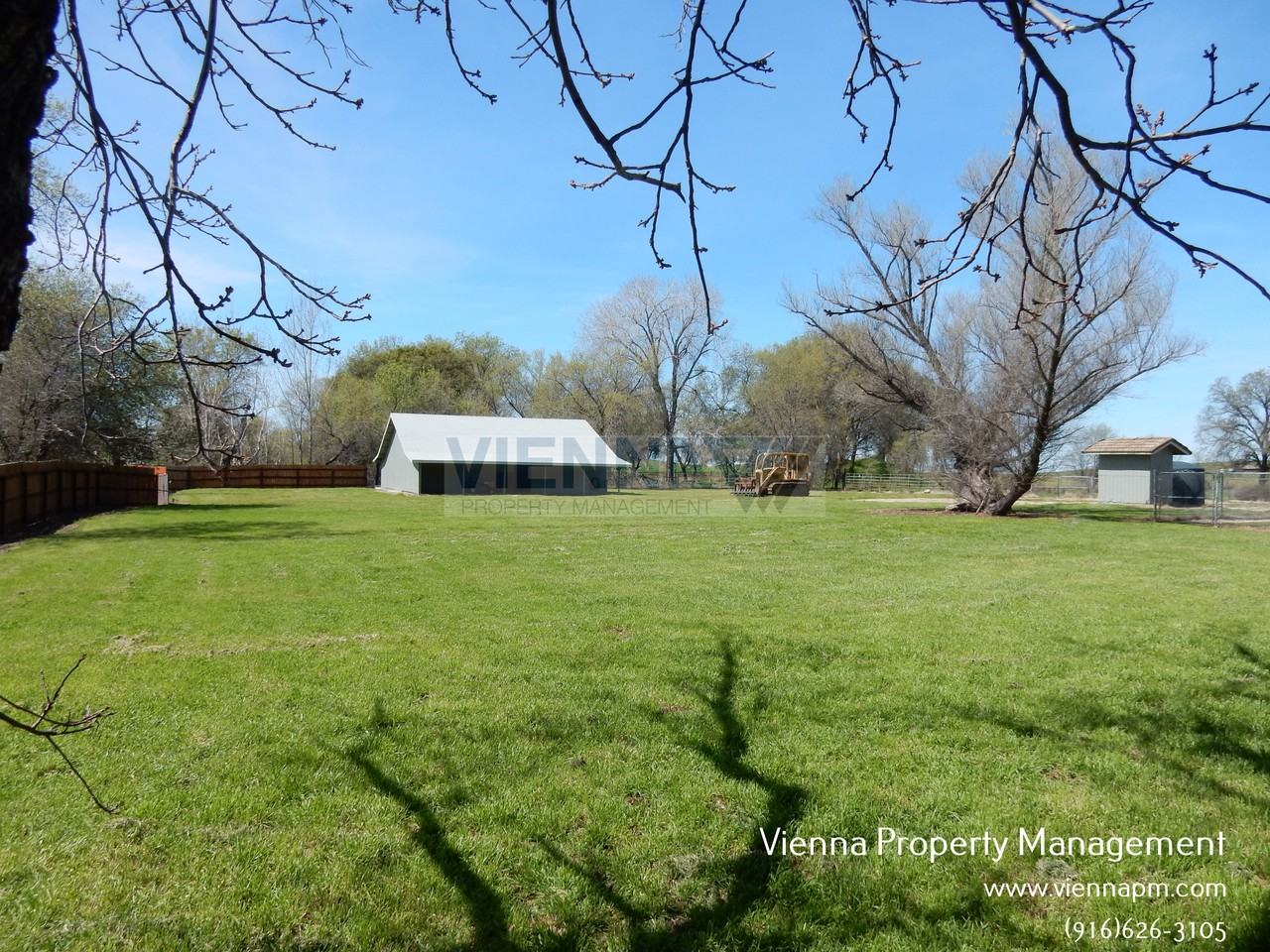 1075 Big Ben Rd - Photo 4 of 31