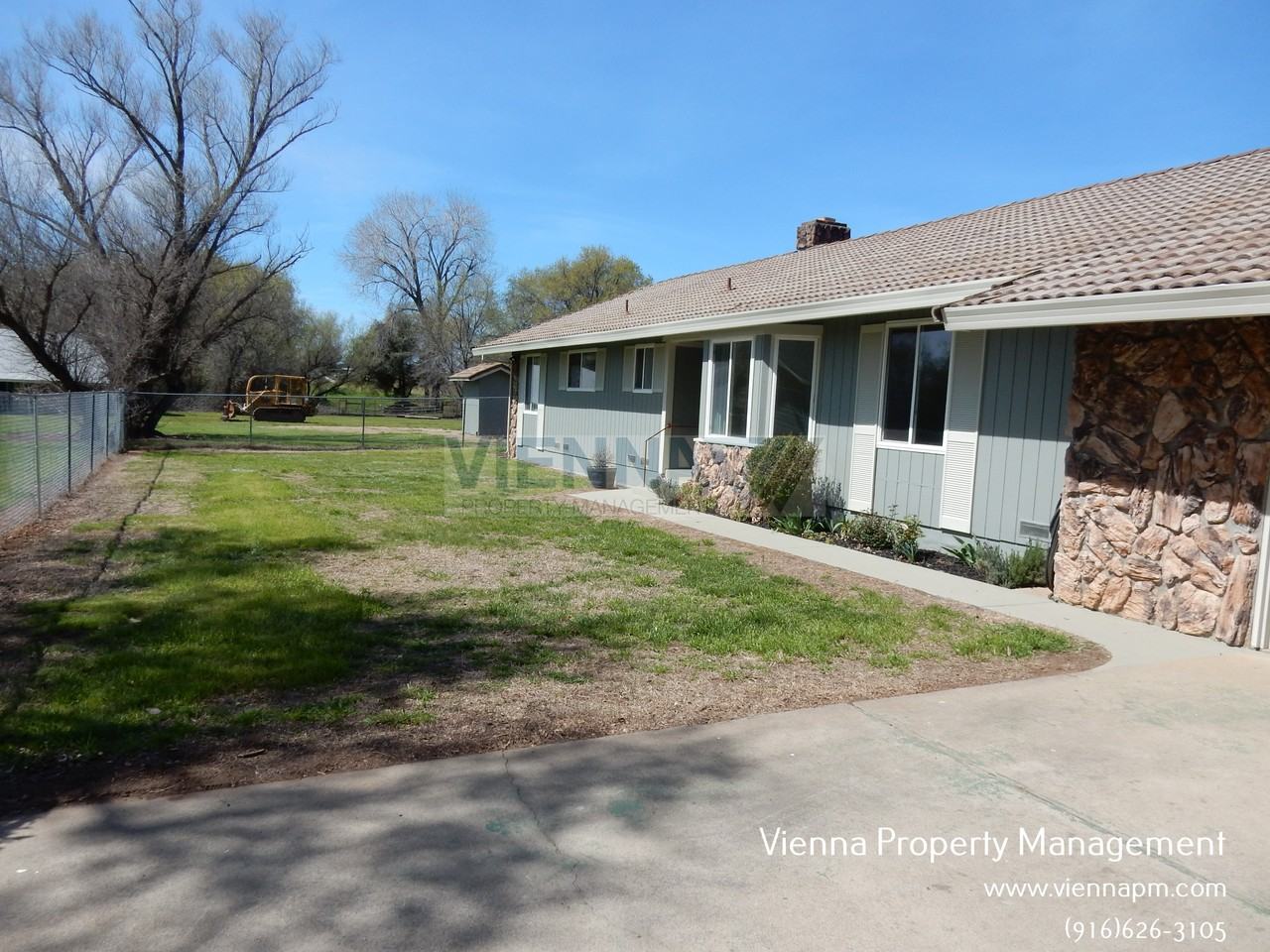 1075 Big Ben Rd - Photo 5 of 31
