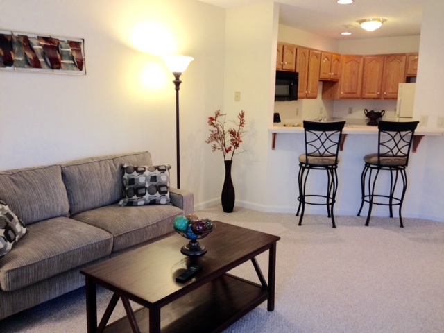 Autumn Ridge Apartments - Photo 2 of 18